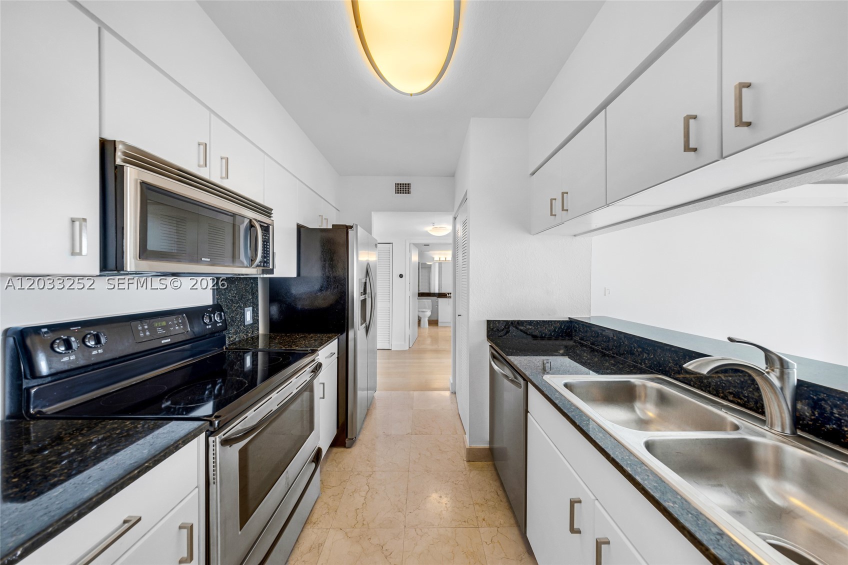 BAYVIEW CONDO AT NORTH BA - Residential Lease