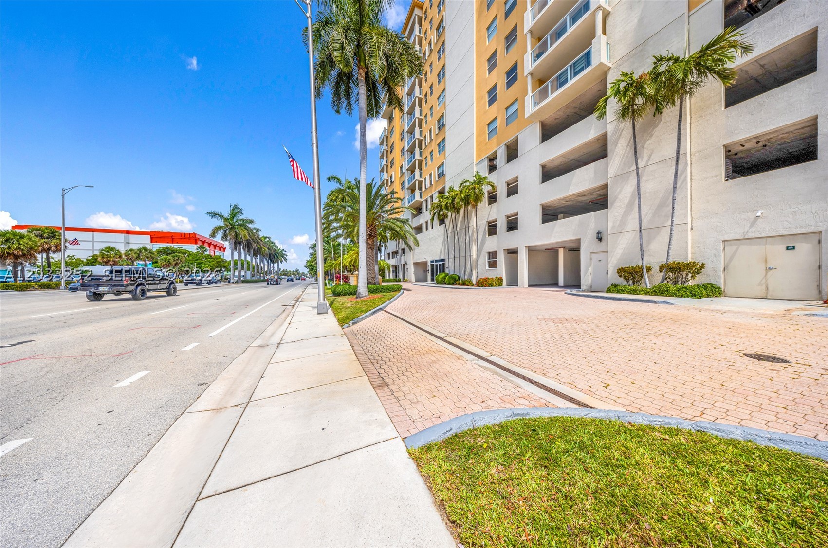 BAYVIEW CONDO AT NORTH BA - Residential Lease