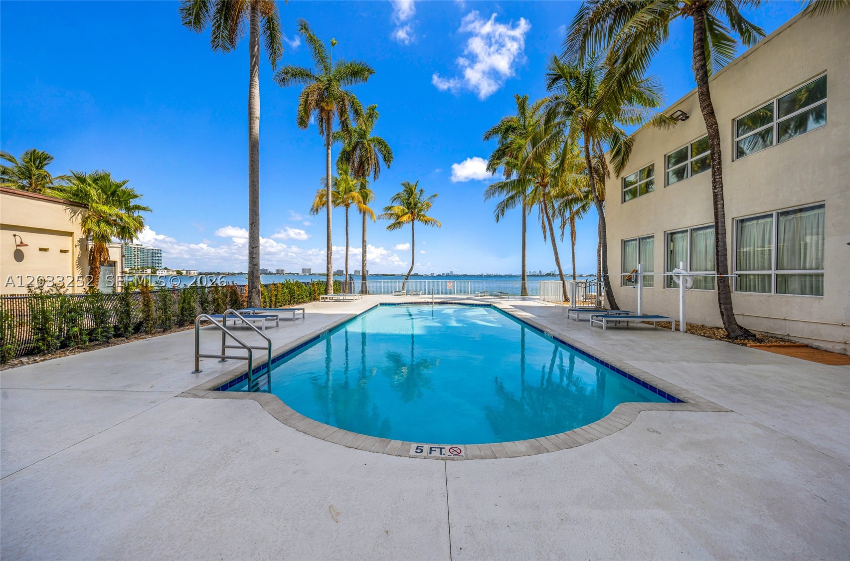 BAYVIEW CONDO AT NORTH BA - Residential Lease