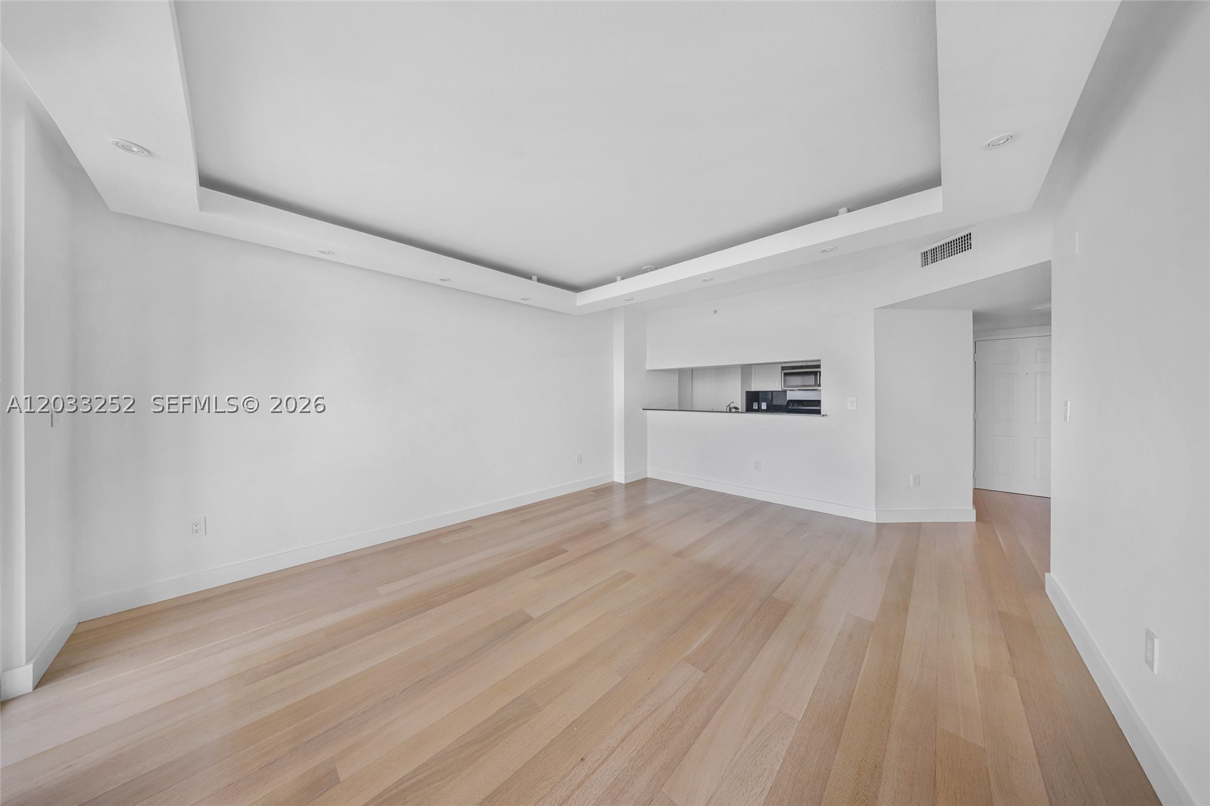 BAYVIEW CONDO AT NORTH BA - Residential Lease