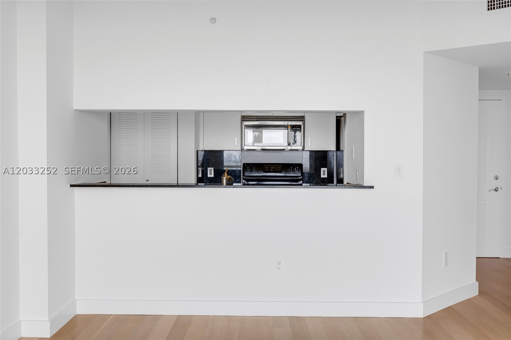 BAYVIEW CONDO AT NORTH BA - Residential Lease