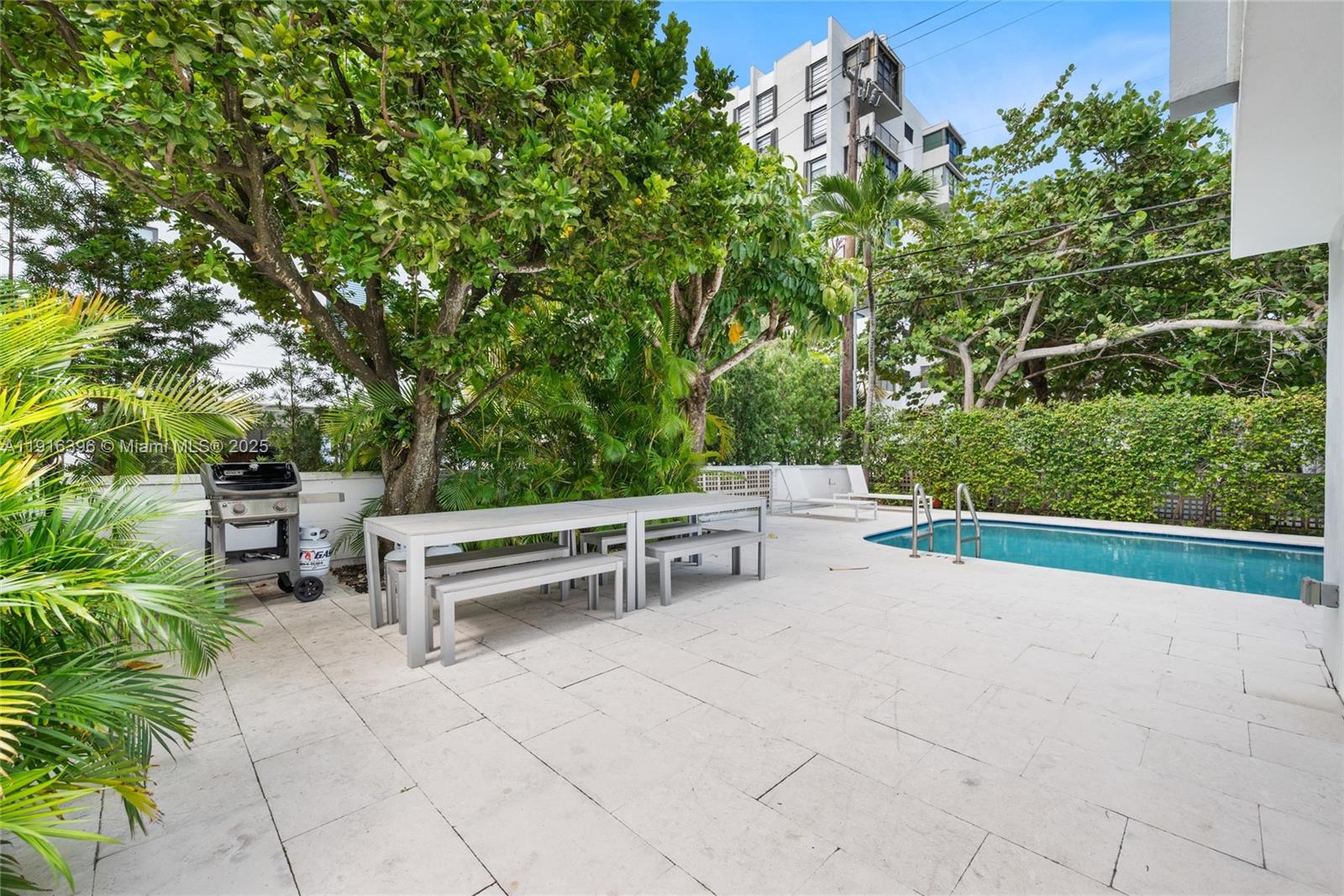155 SUNRISE CONDO - Residential