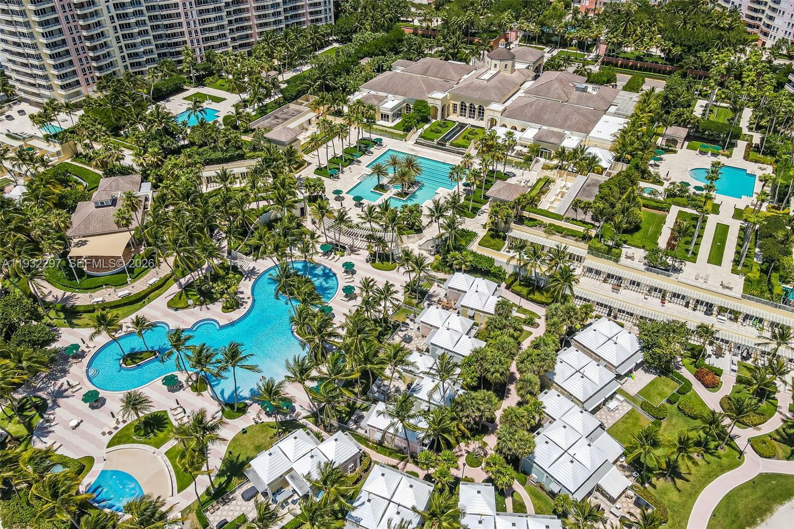 CLUB TOWER THREE CONDO - Residential