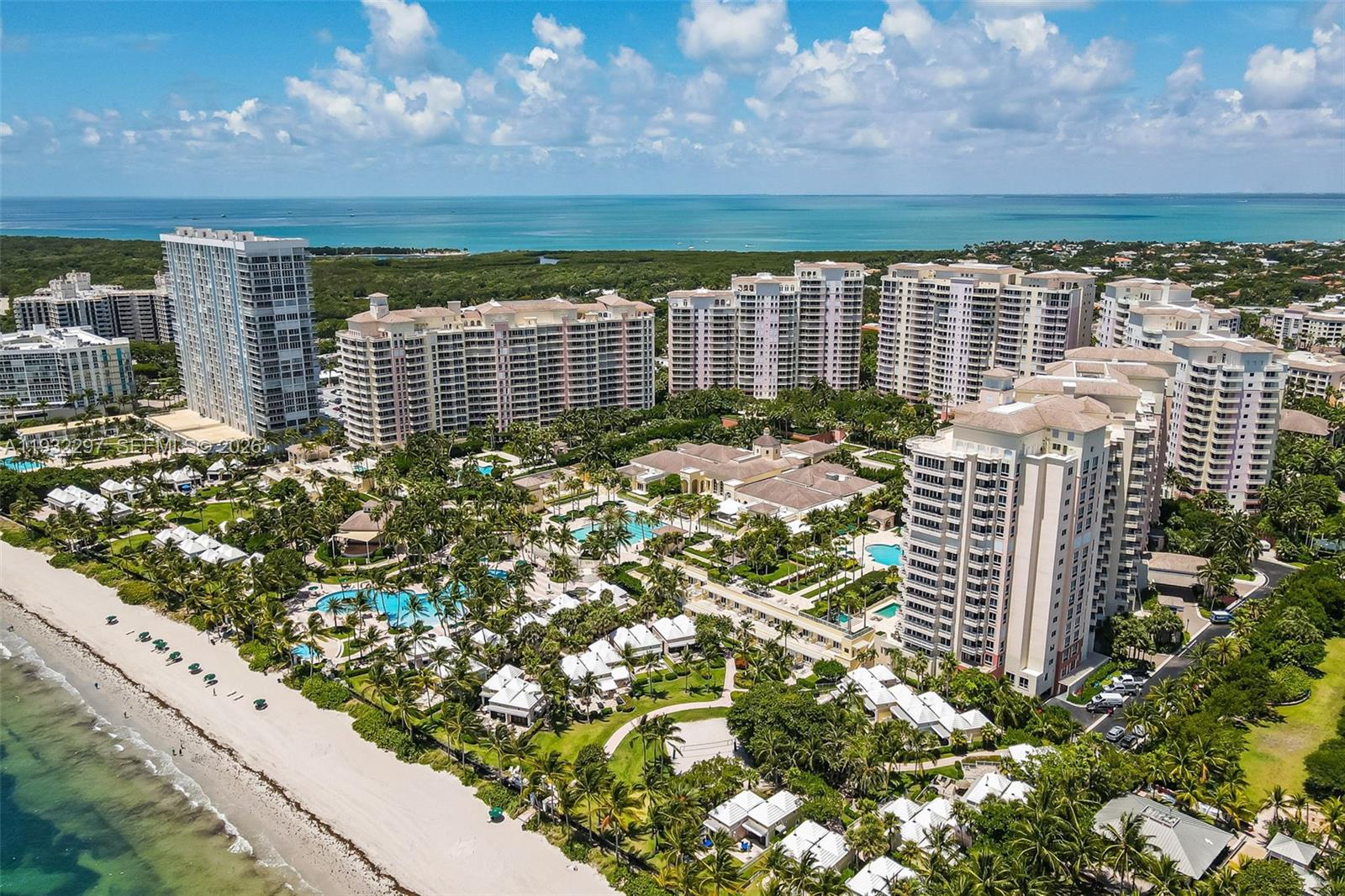 CLUB TOWER THREE CONDO - Residential
