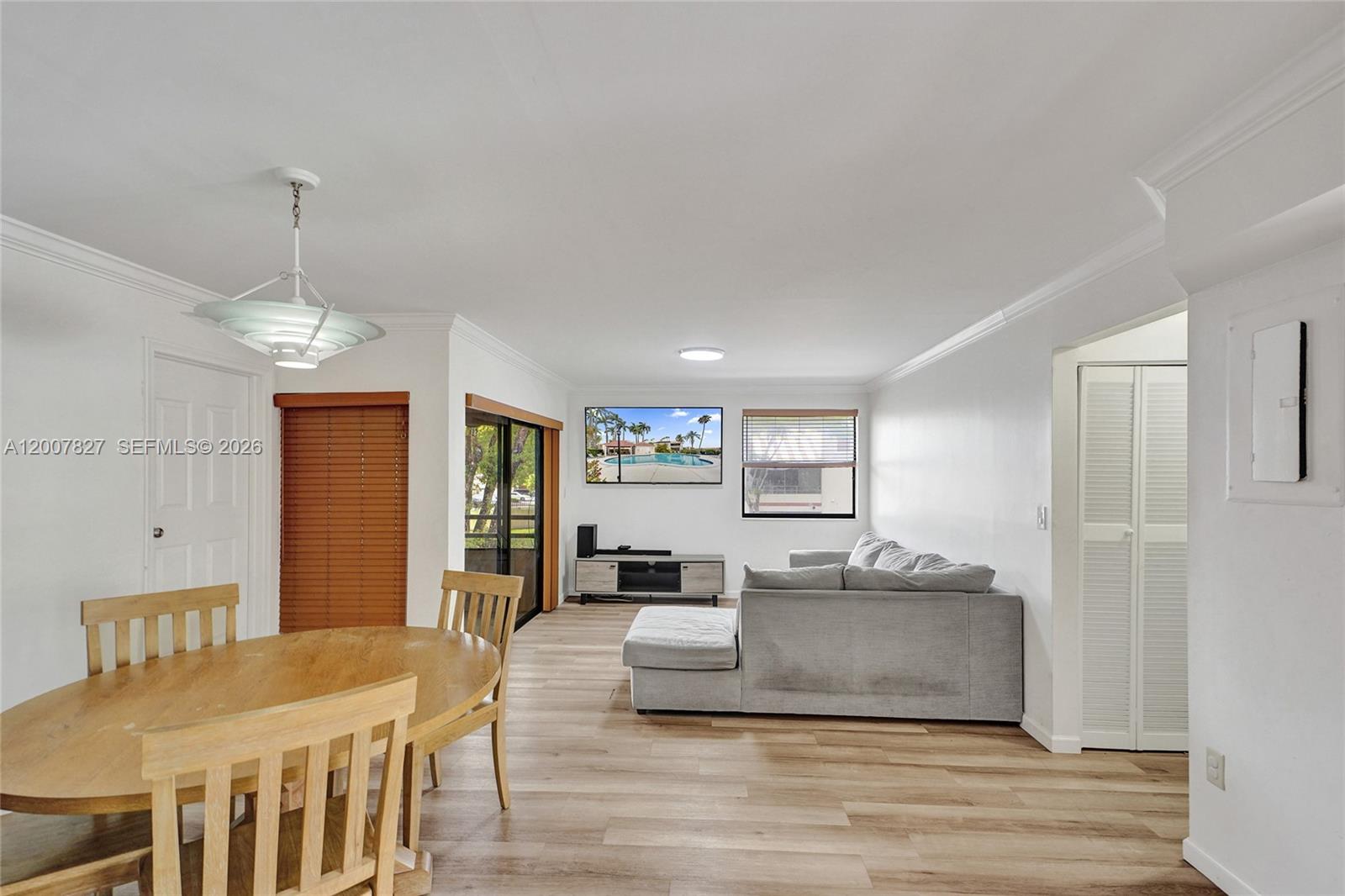 QUATRAINE CONDO I PH I - Residential