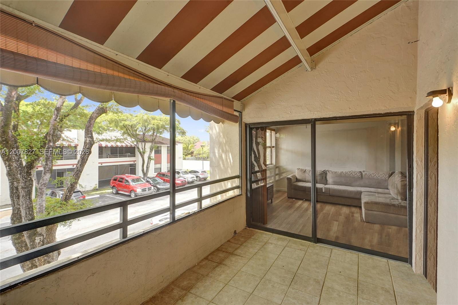 QUATRAINE CONDO I PH I - Residential