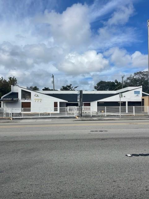 Freestanding unique retail property located at a Prime location east of Biscayne across from the marina, with amazing, expose to NE 79 ST, 5,180 Sqft of Entertainment space. The property has multiple rooms to be used as a restaurant, retail, office, bar, night club, and special/ private Events.. Building has a brand new roof, recently passed its 40 year inspection, building has new HVAC throughout. Lots of parking in the front 100 feet of frontage, over 40,000 cars pass by daily. This area is booming has a lot of new businesses and restaurants that have opened Shoe Gallery , YAYA restaurant, and a lot of new residential developments