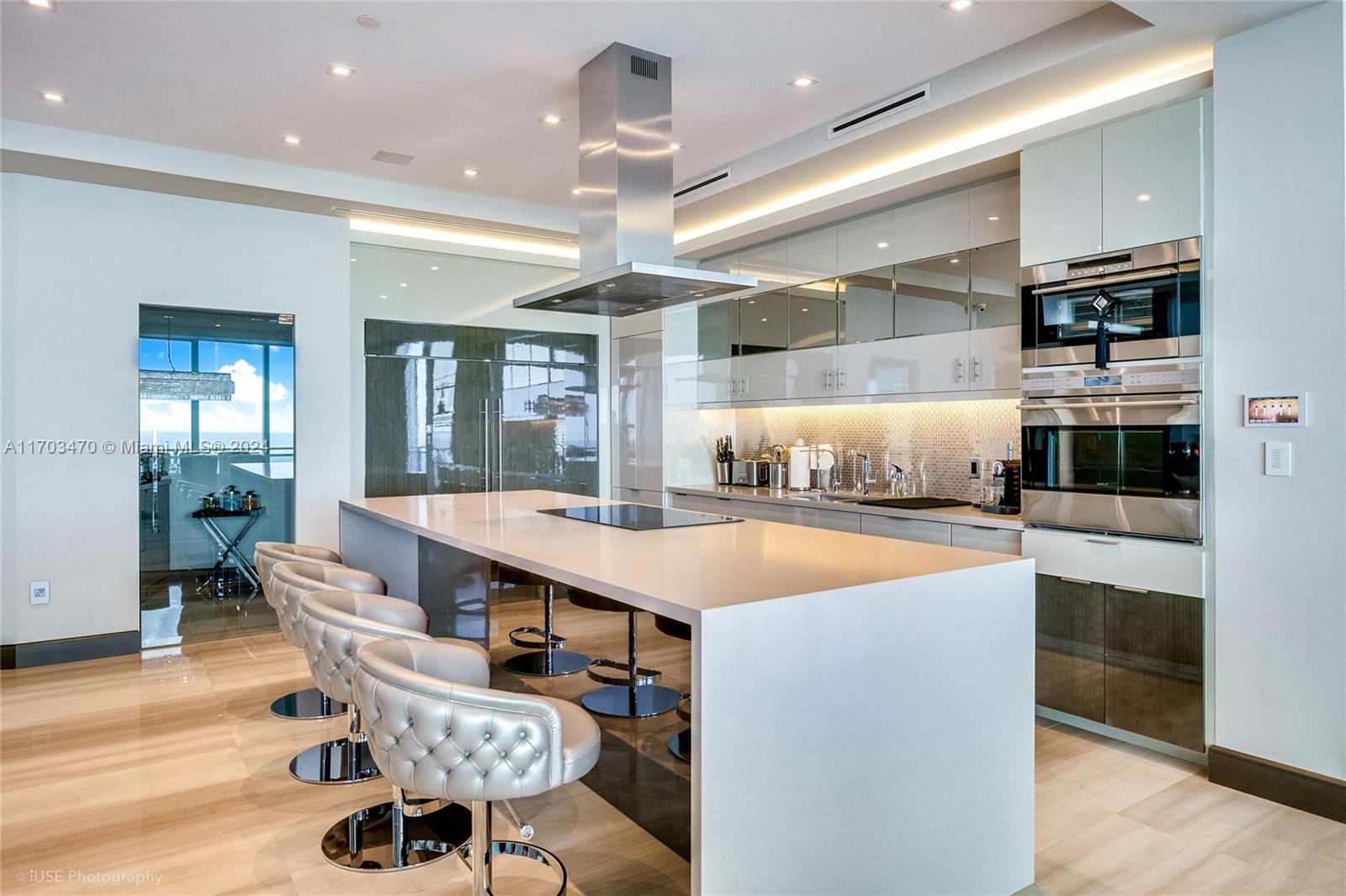10295 COLLINS AVE RESDNTA - Residential
