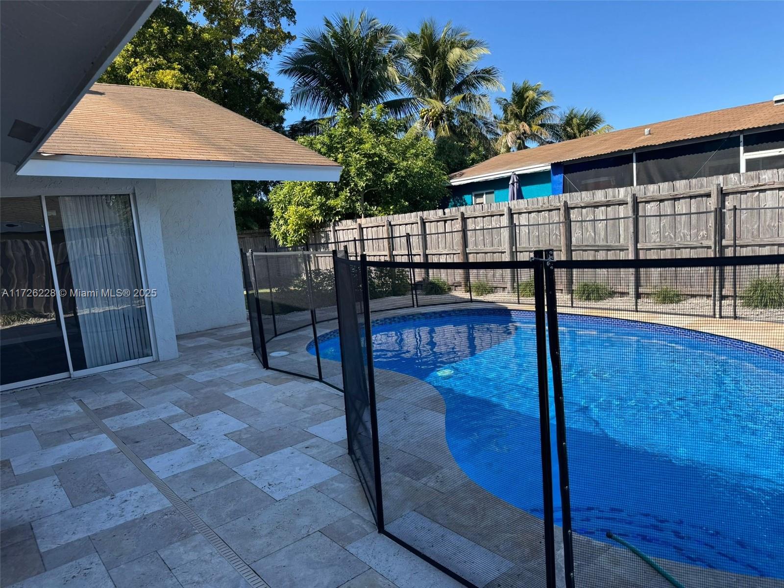 NORTH LAUDERDALE VILLAGE - Residential