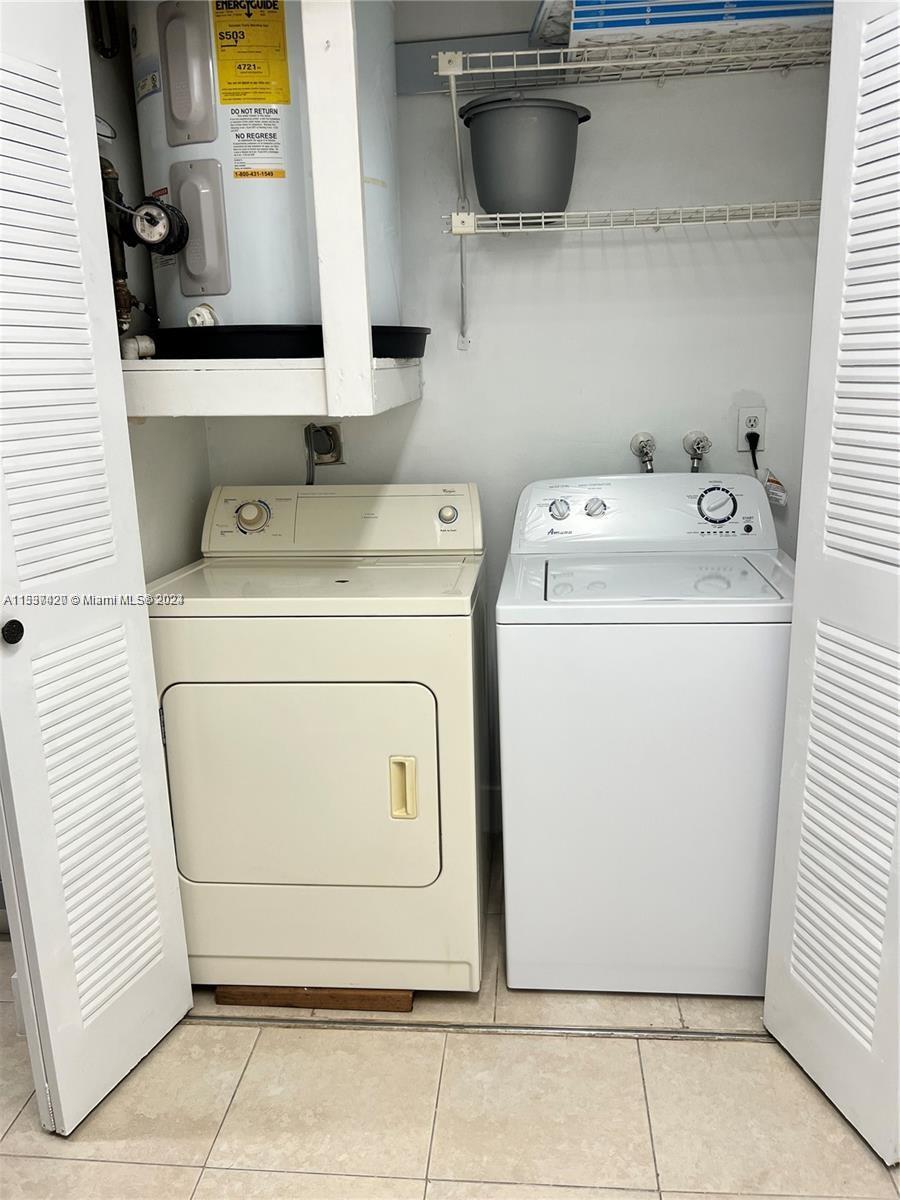ANTIGUA AT CNTRY CLUBOF M - Residential Lease