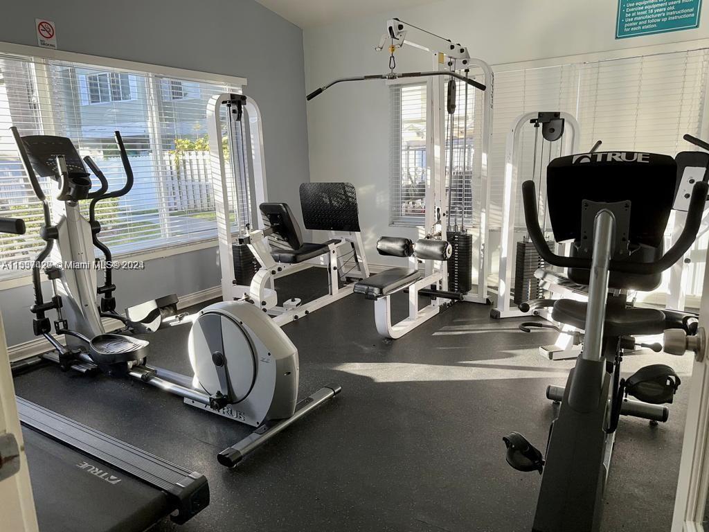 ANTIGUA AT CNTRY CLUBOF M - Residential Lease