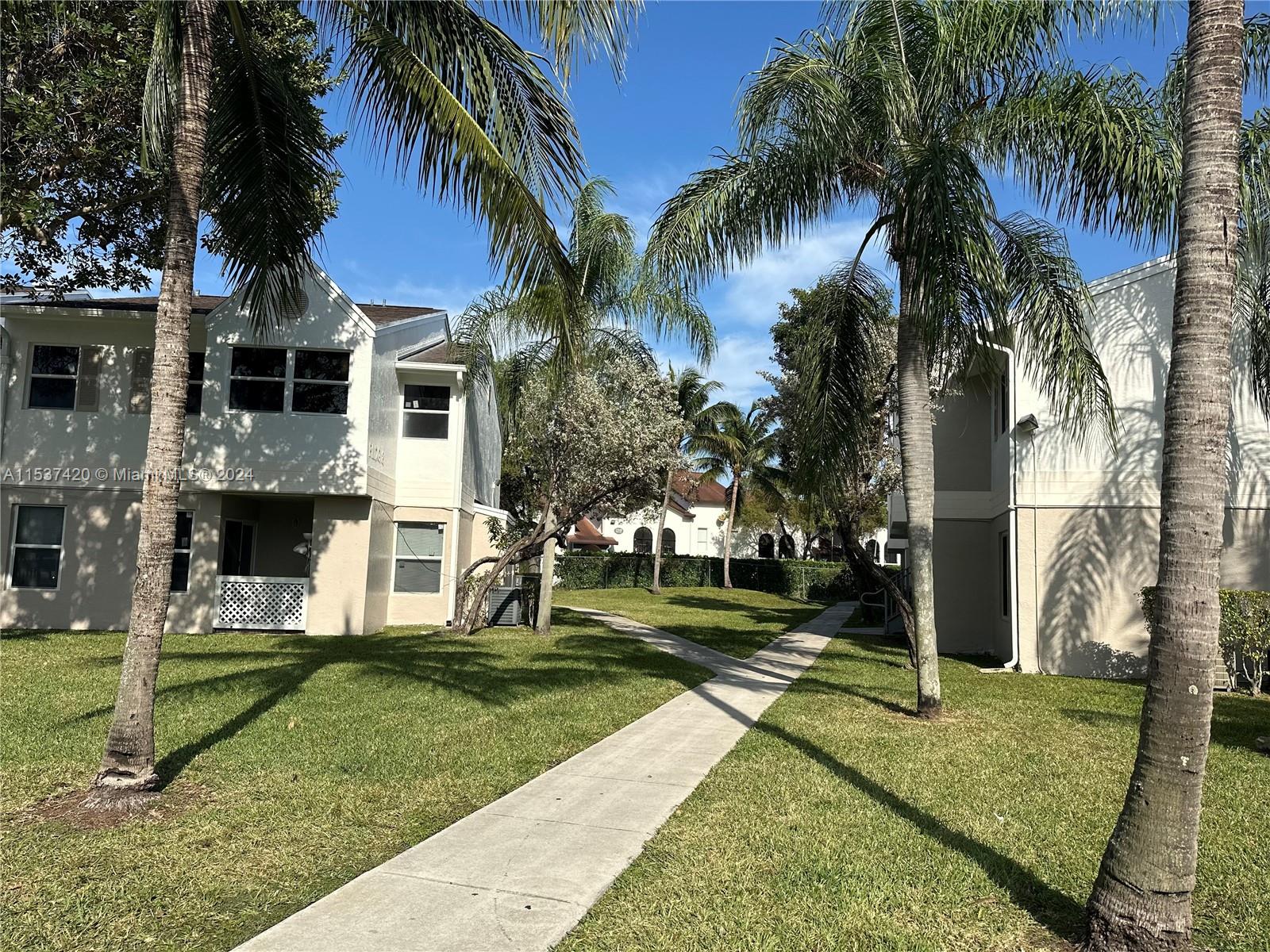 ANTIGUA AT CNTRY CLUBOF M - Residential Lease