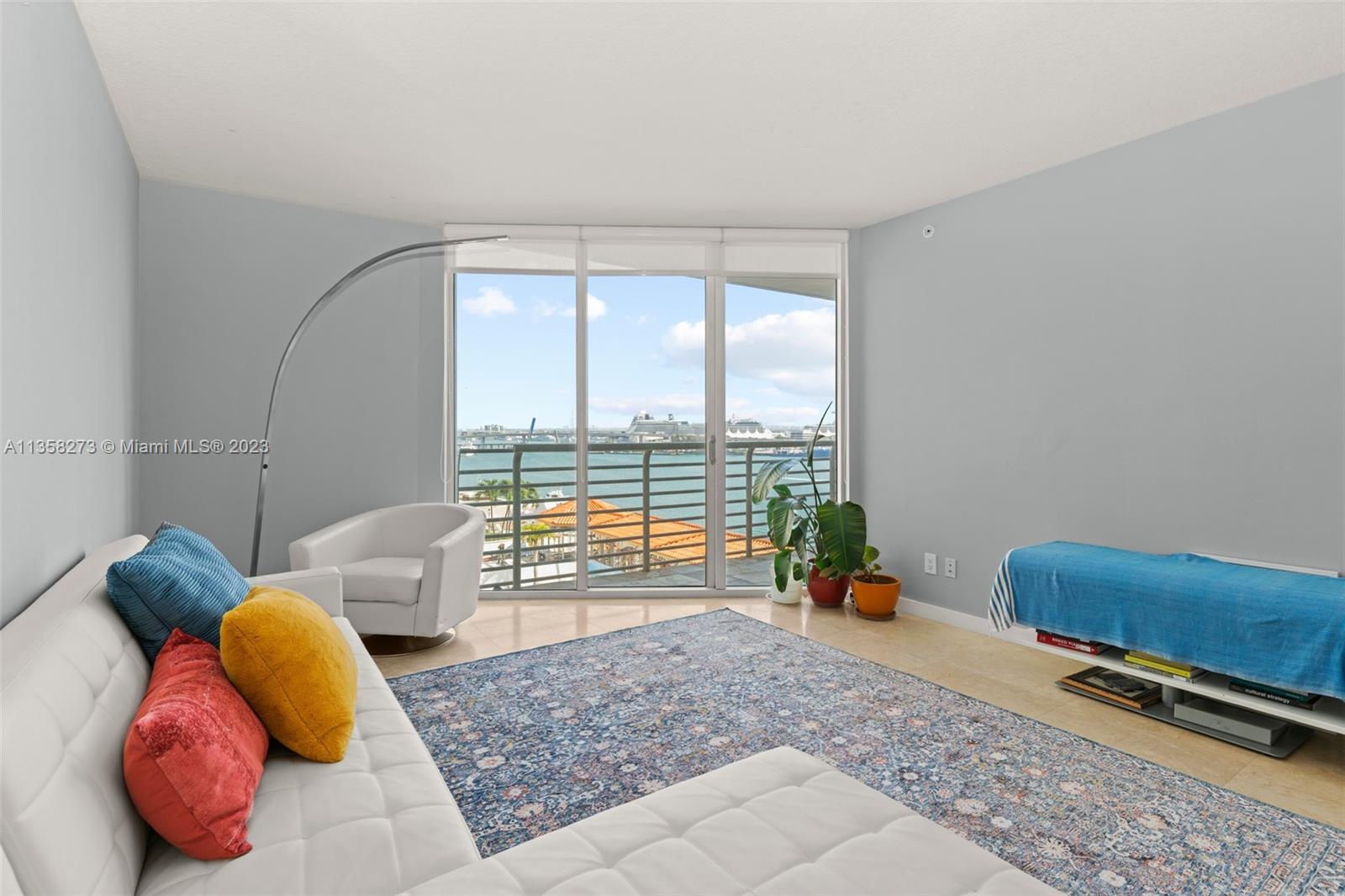 ONE MIAMI EAST CONDO - Residential