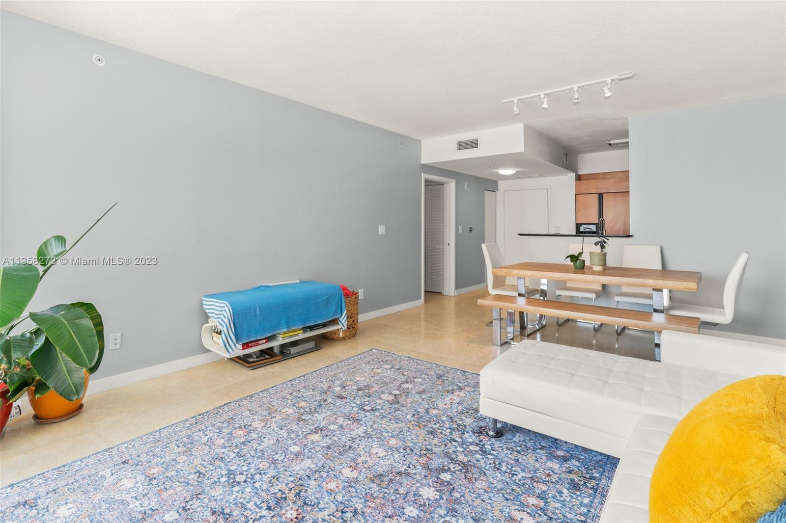 ONE MIAMI EAST CONDO - Residential