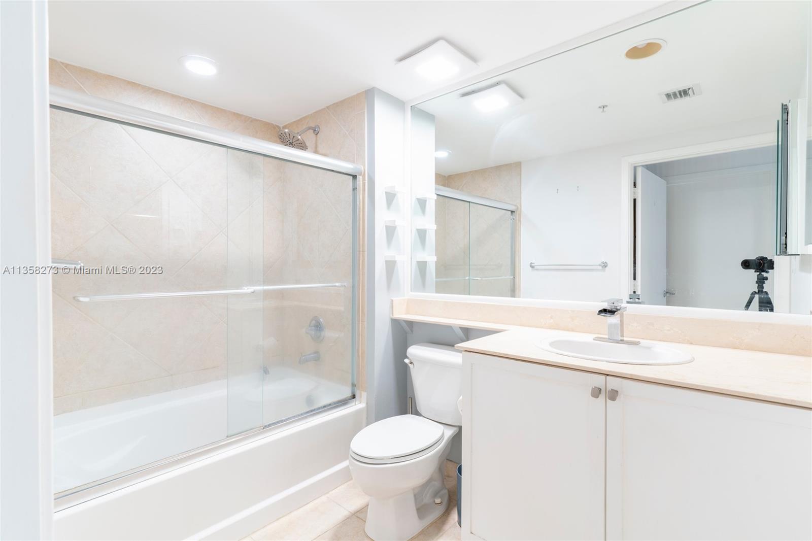 ONE MIAMI EAST CONDO - Residential