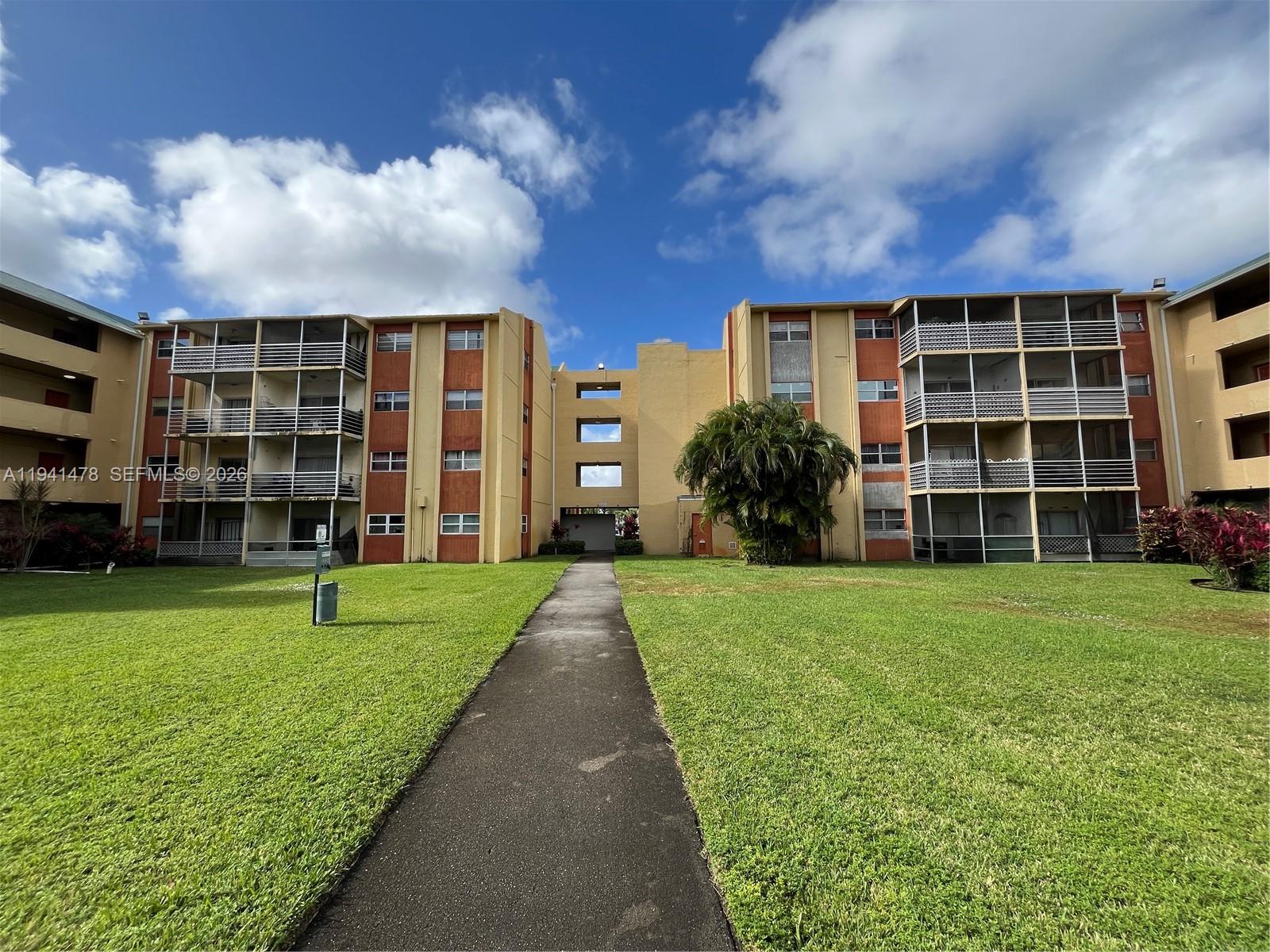 SUNSET HILLS I CONDOMINIU - Residential