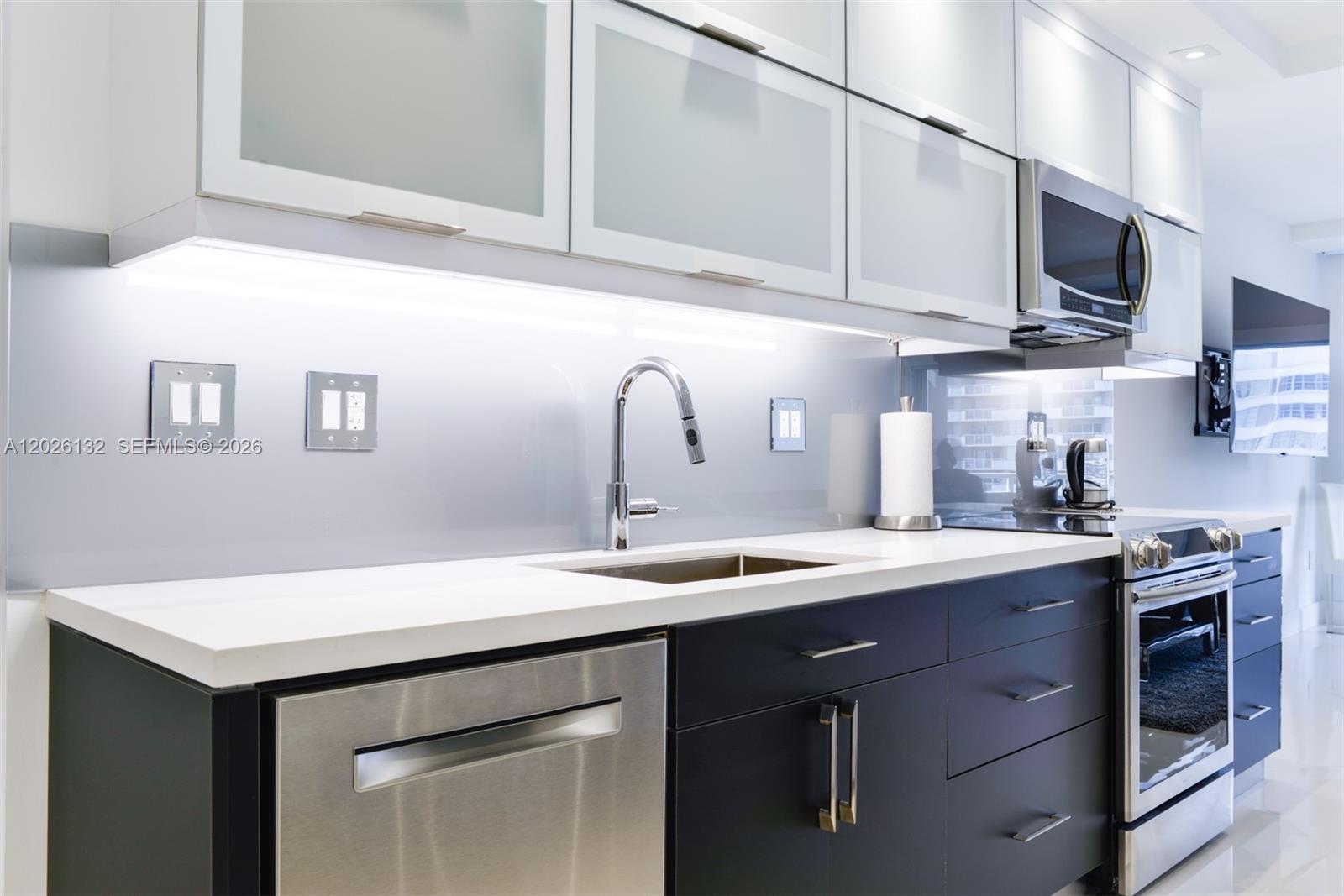 HEMISPHERES CONDO - Residential