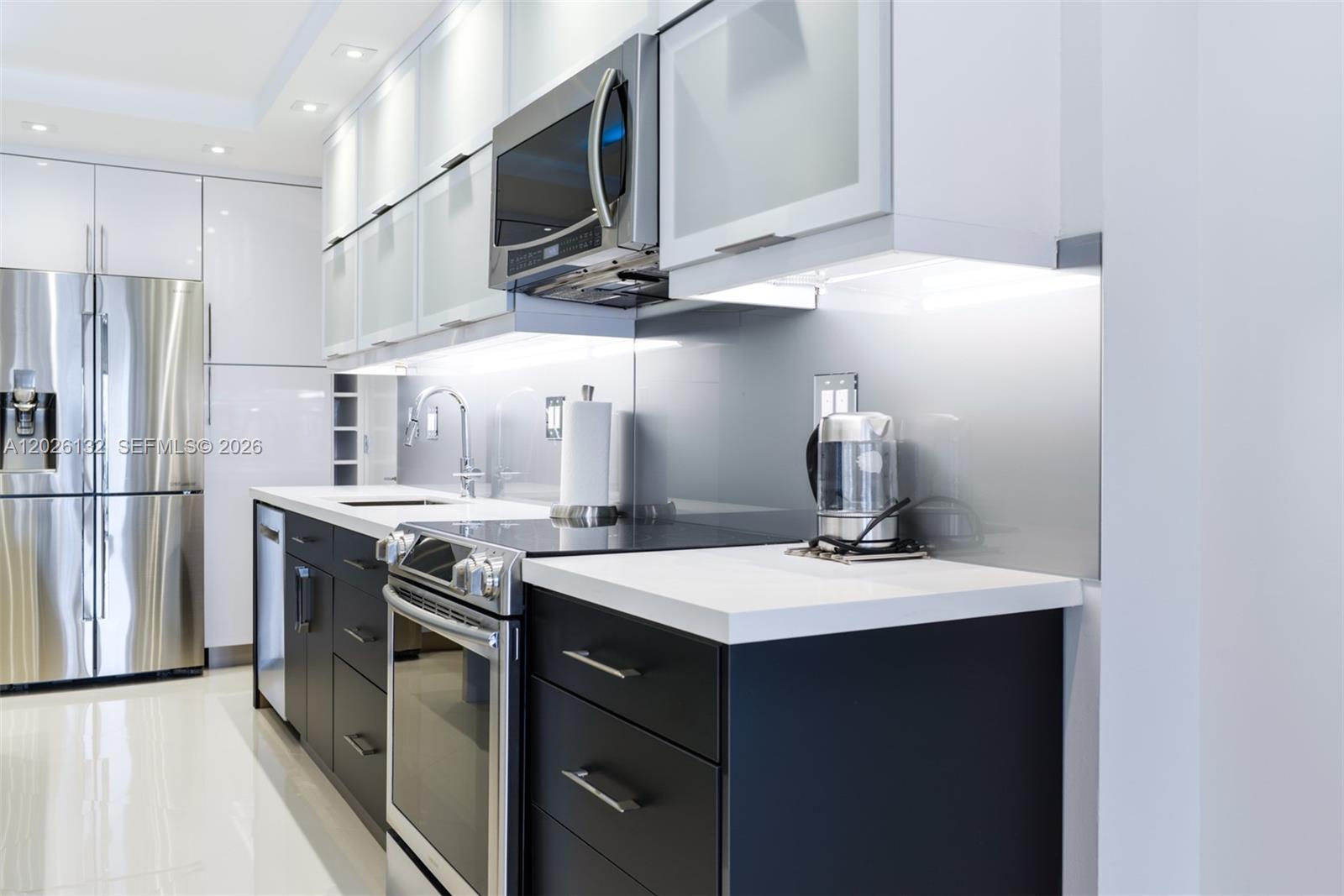 HEMISPHERES CONDO - Residential