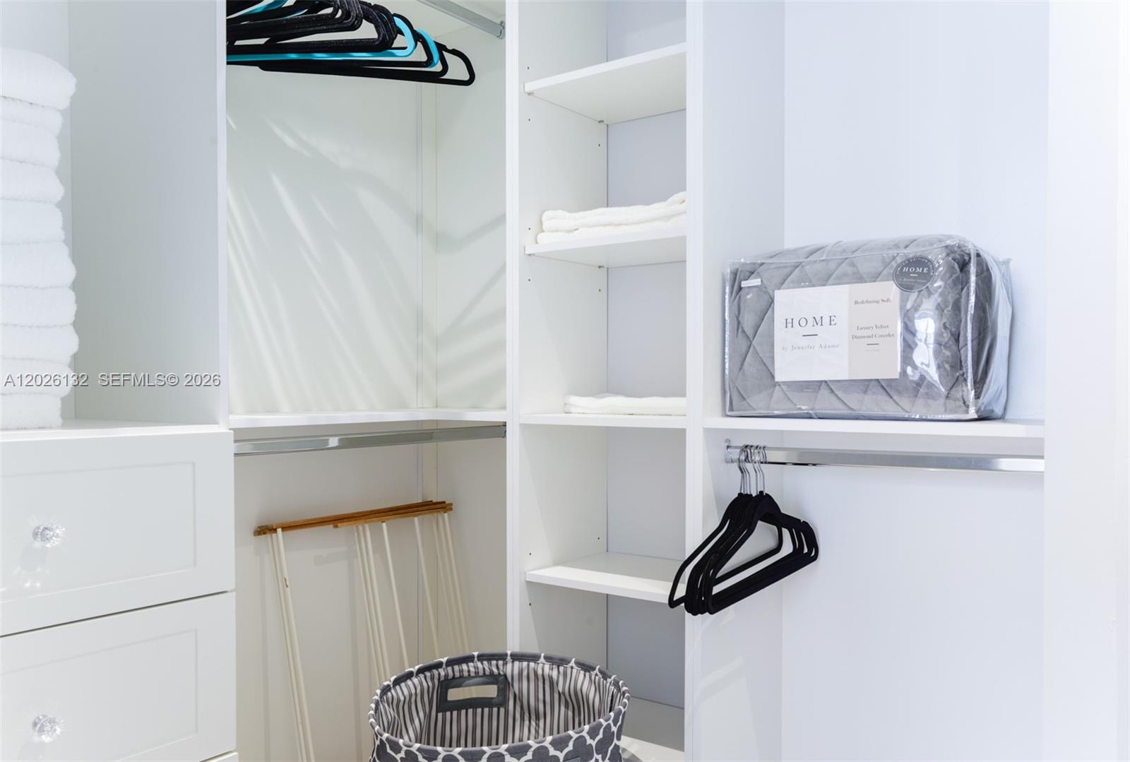 HEMISPHERES CONDO - Residential