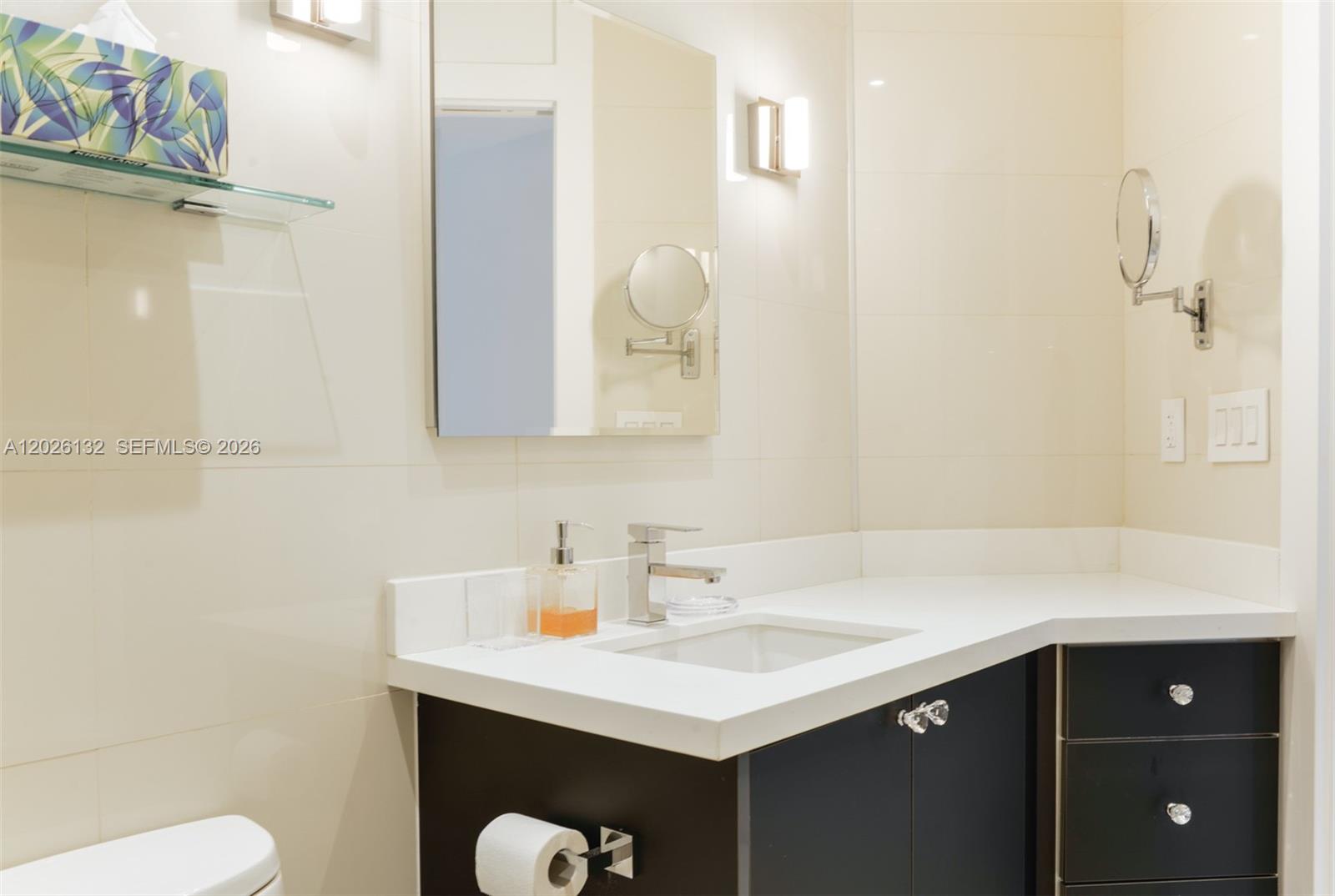 HEMISPHERES CONDO - Residential