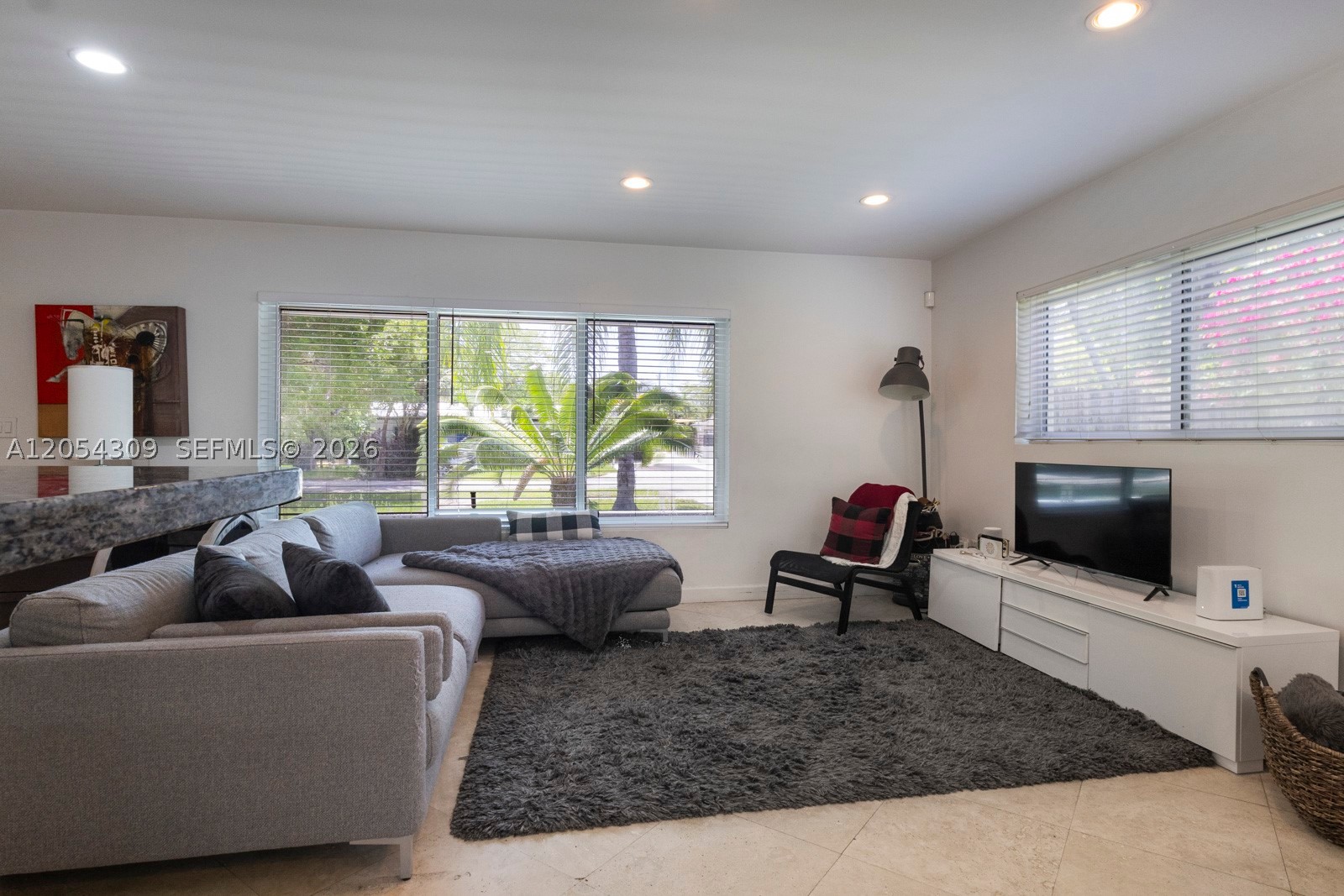 BEVERLY GARDENS - Residential Lease