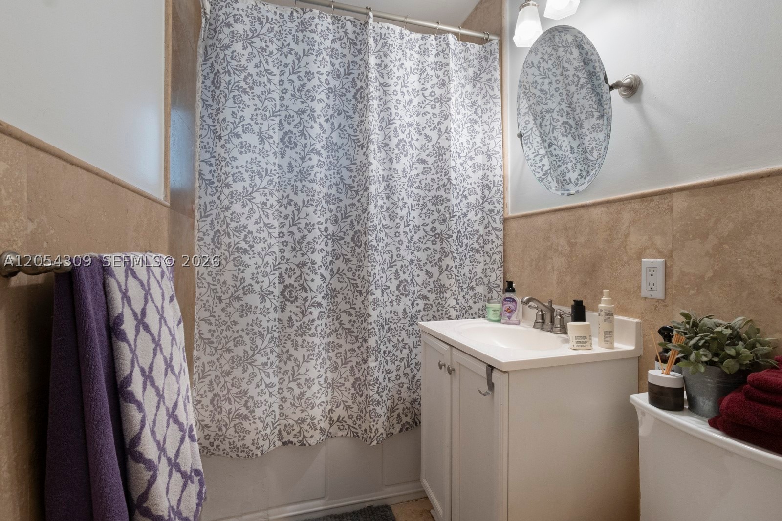 BEVERLY GARDENS - Residential Lease