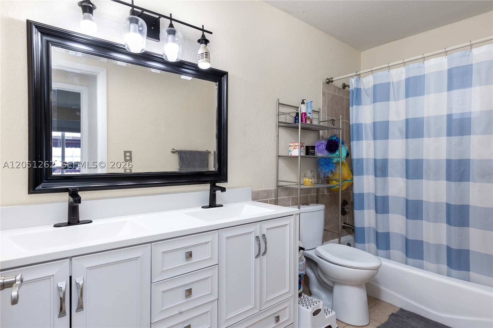 WOODBRIDGE - Residential Lease