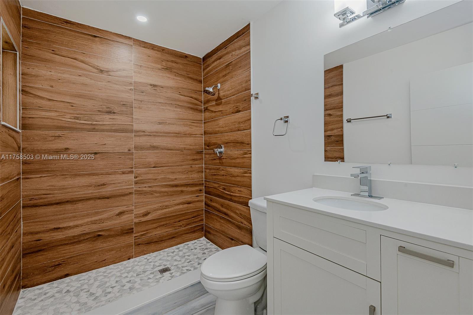 BISCAYNE GARDENS SEC H PA - Residential