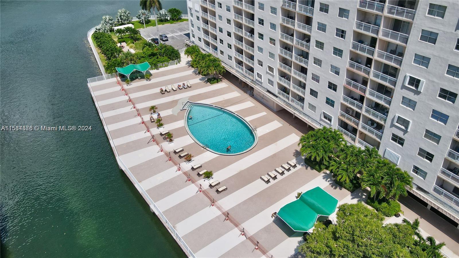COASTAL TOWERS CONDO - Residential