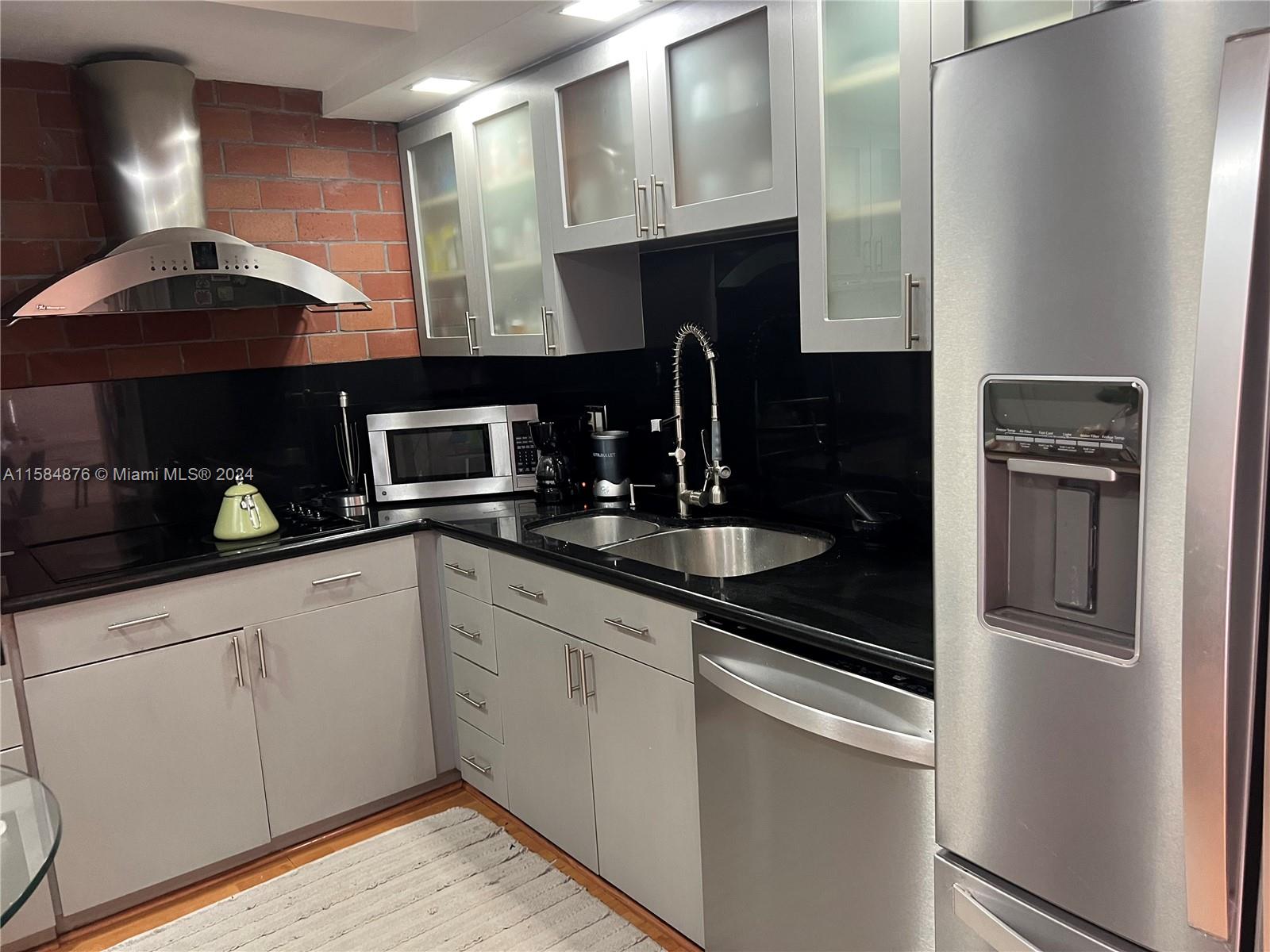 COASTAL TOWERS CONDO - Residential