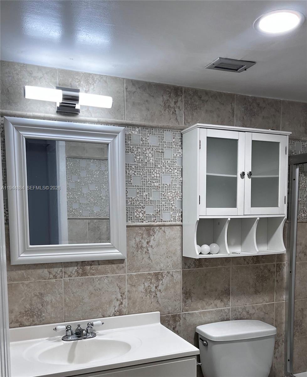 12590 CORONADO TOWERS CON - Residential