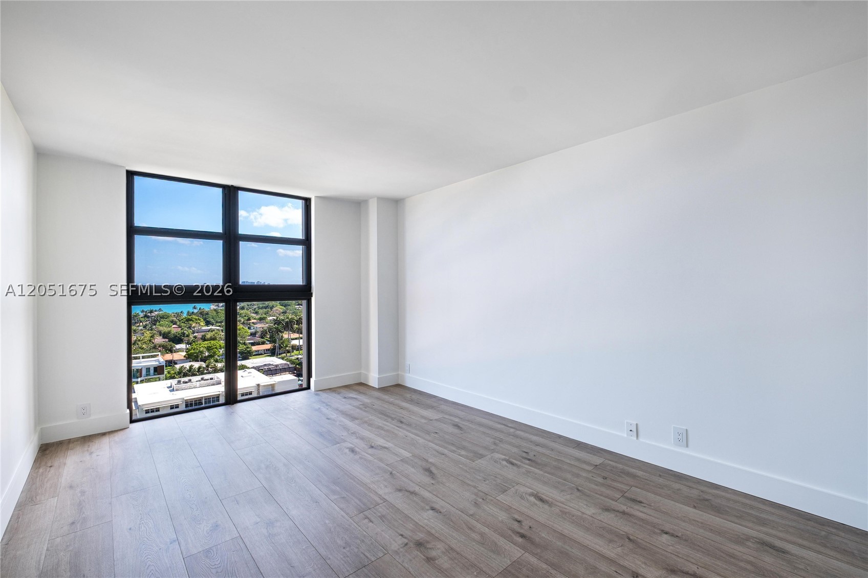 TOWERS OF QUAYSIDE CONDO - Residential Lease