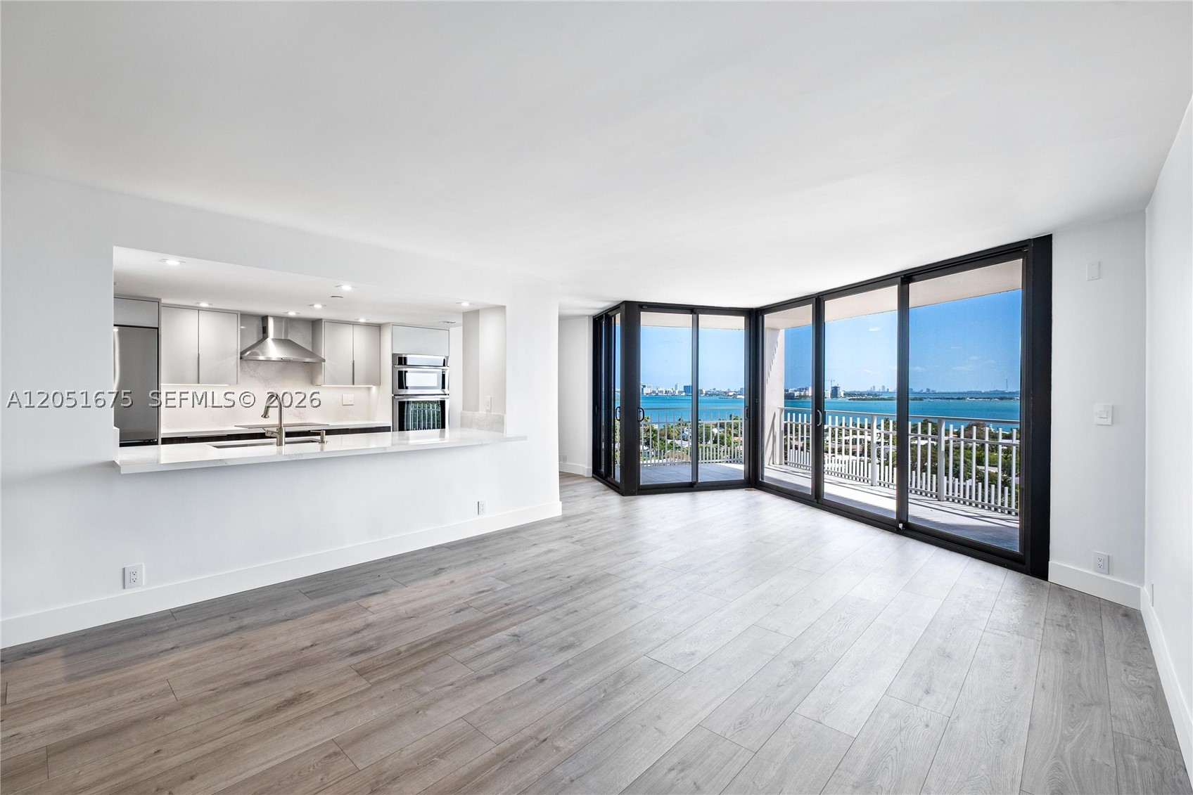 TOWERS OF QUAYSIDE CONDO - Residential Lease