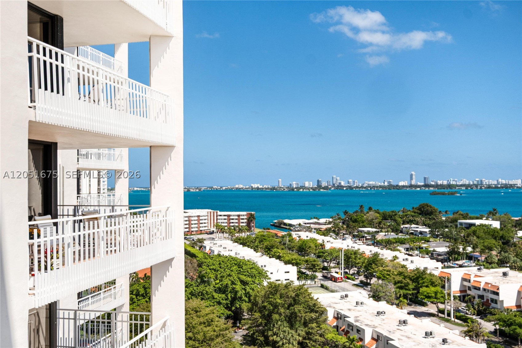 TOWERS OF QUAYSIDE CONDO - Residential Lease
