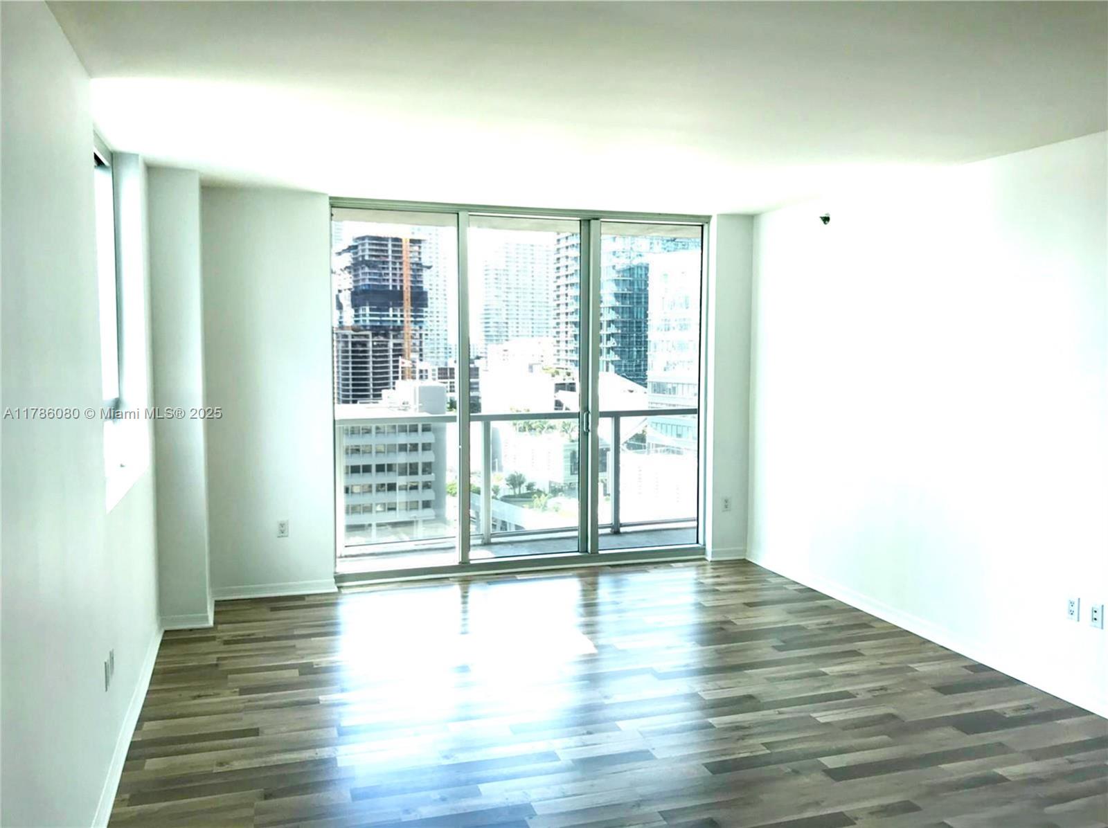 500 BRICKELL WEST CONDO - Residential