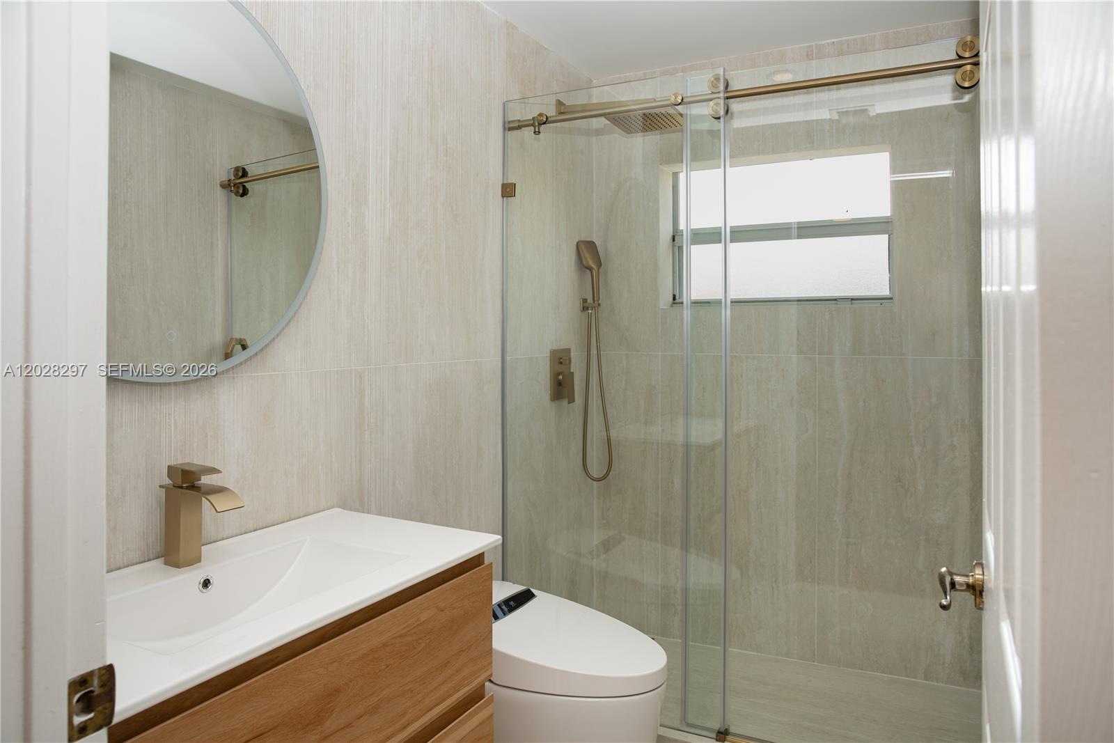 DORAL ISLES CAYMAN - Residential Lease
