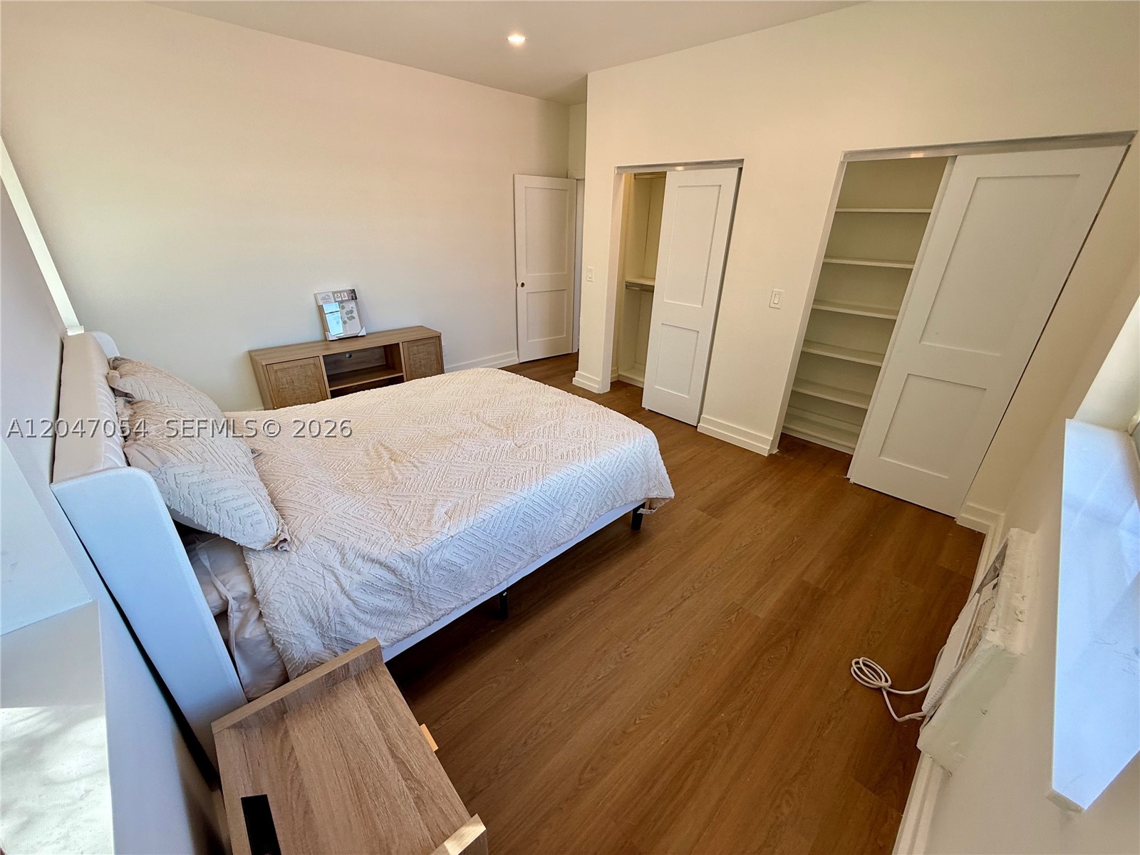 COMMERCIAL SUB - Residential Lease