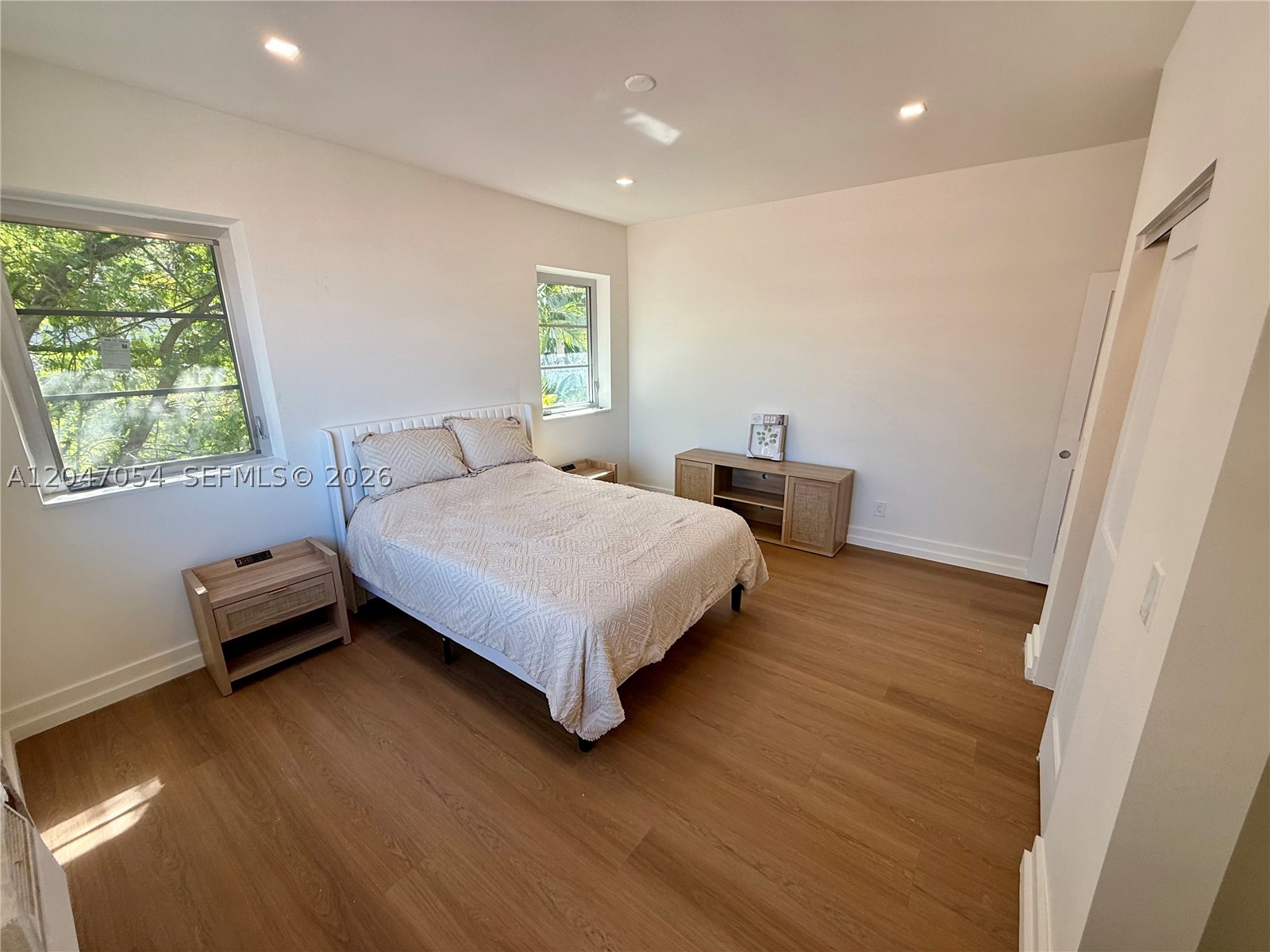 COMMERCIAL SUB - Residential Lease