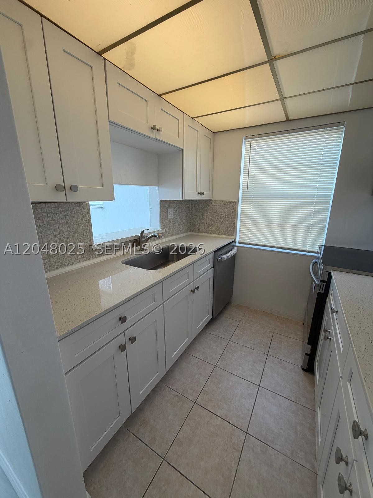 12590 CORONADO TOWERS CON - Residential