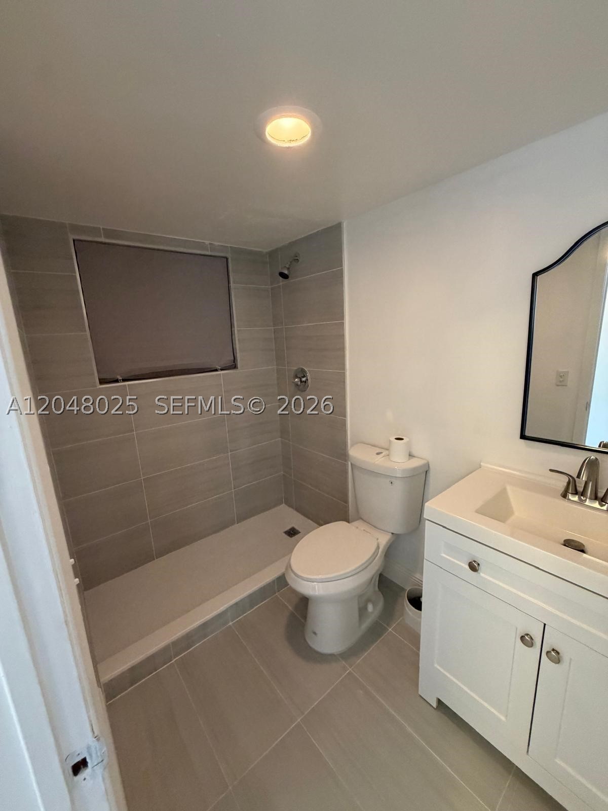 12590 CORONADO TOWERS CON - Residential