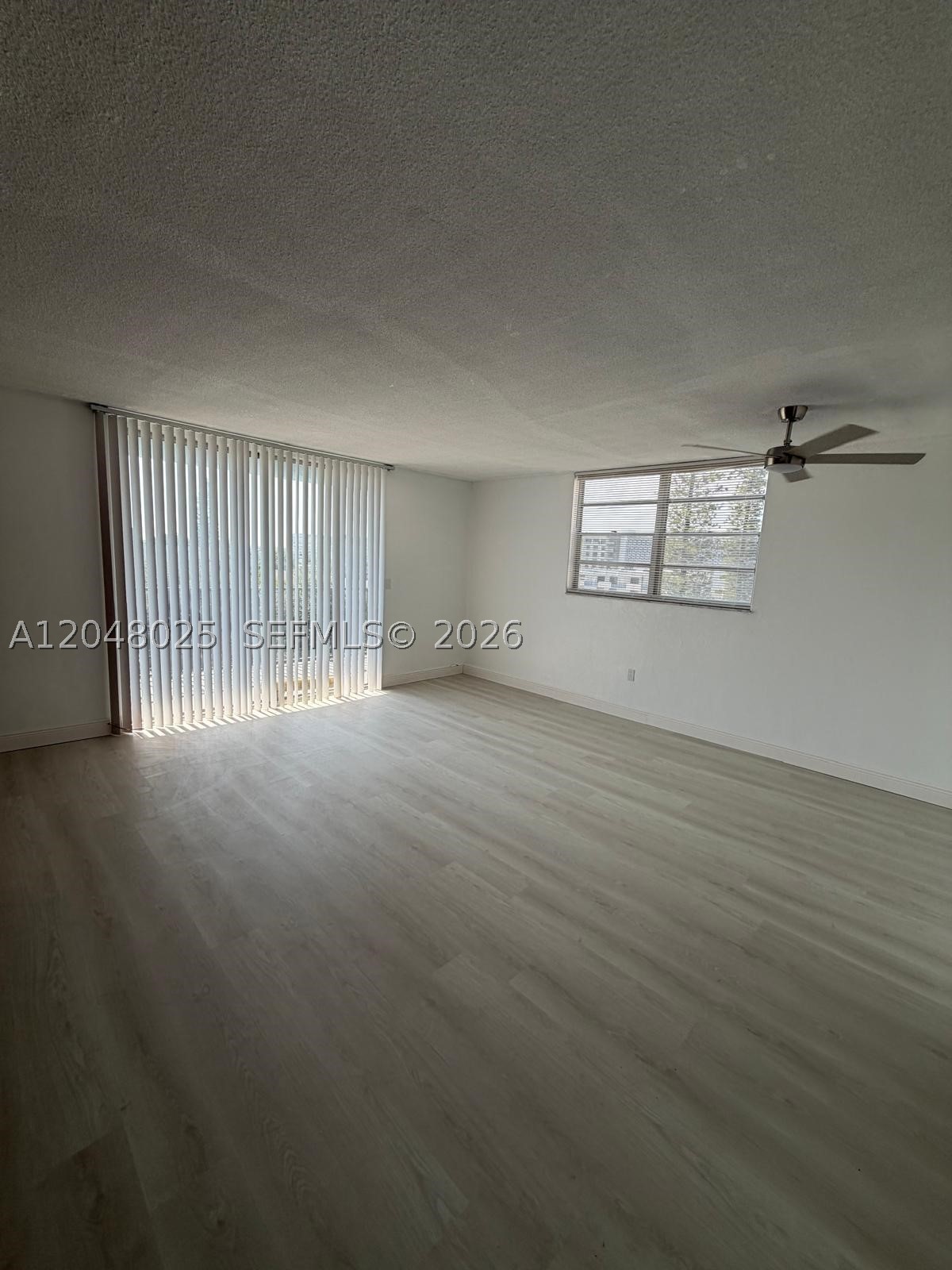 12590 CORONADO TOWERS CON - Residential