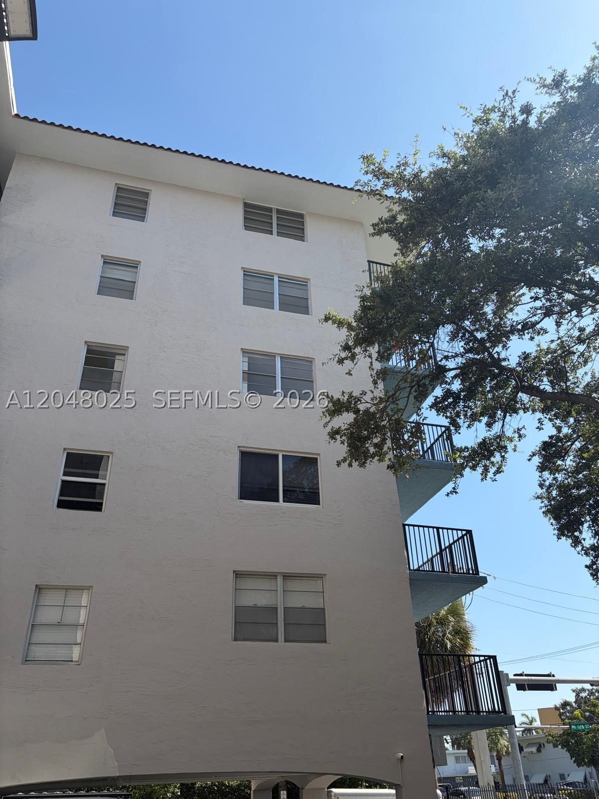 12590 CORONADO TOWERS CON - Residential