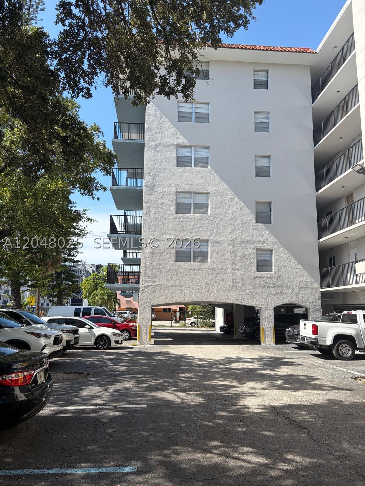 12590 CORONADO TOWERS CON - Residential