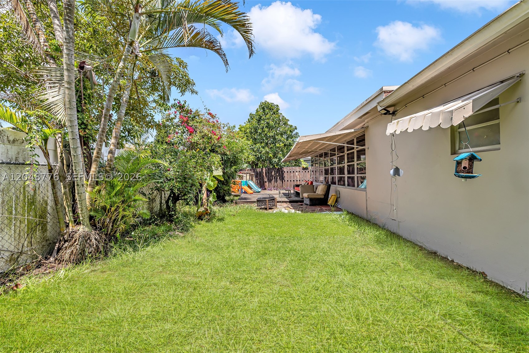 OAKLAND HILLS 1ST SEC - Residential