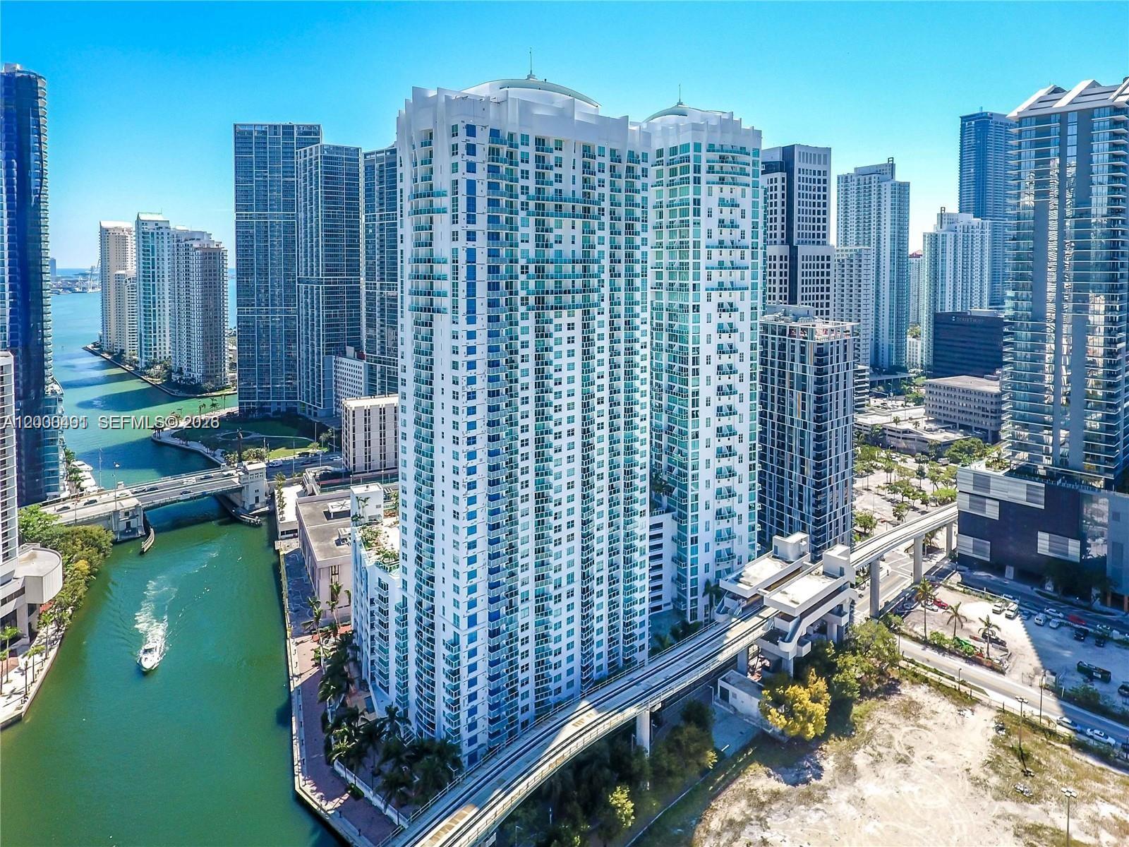 BRICKELL ON THE RIVER N T - Residential