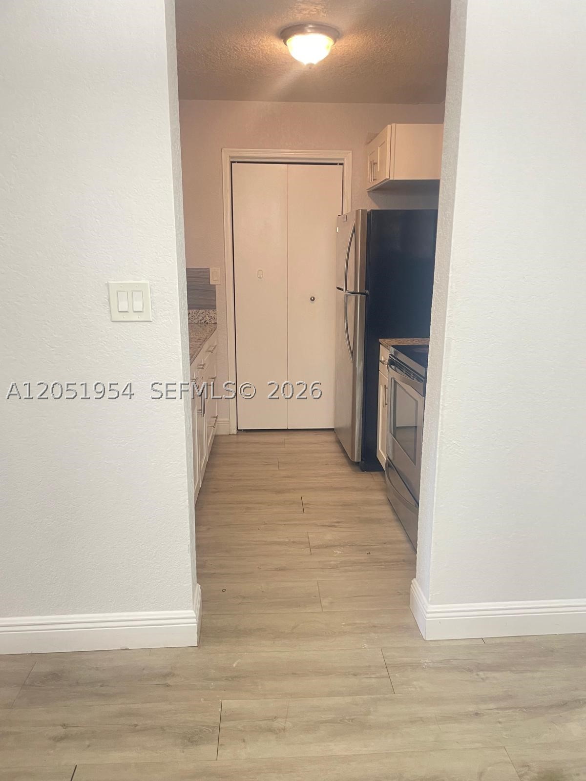 SAVANNAH AT RIVERSIDE CON - Residential Lease