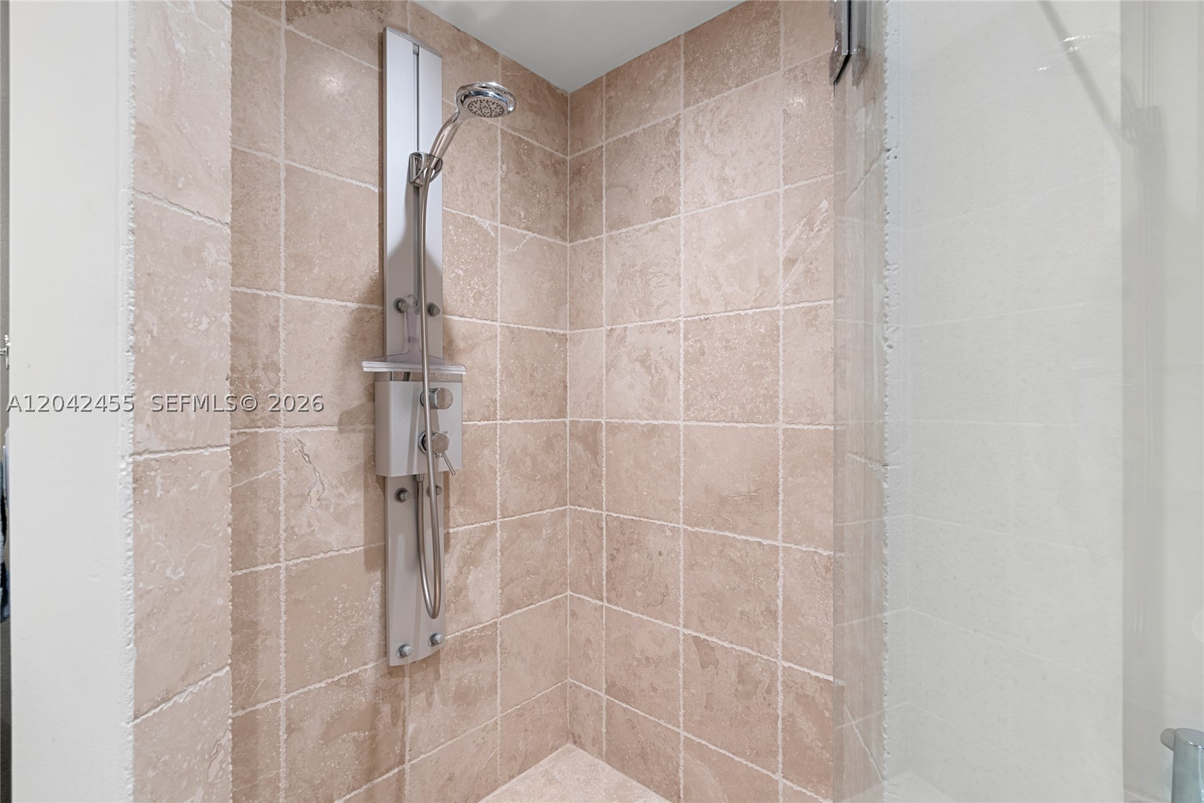 TRUMP ROYALE CONDO - Residential