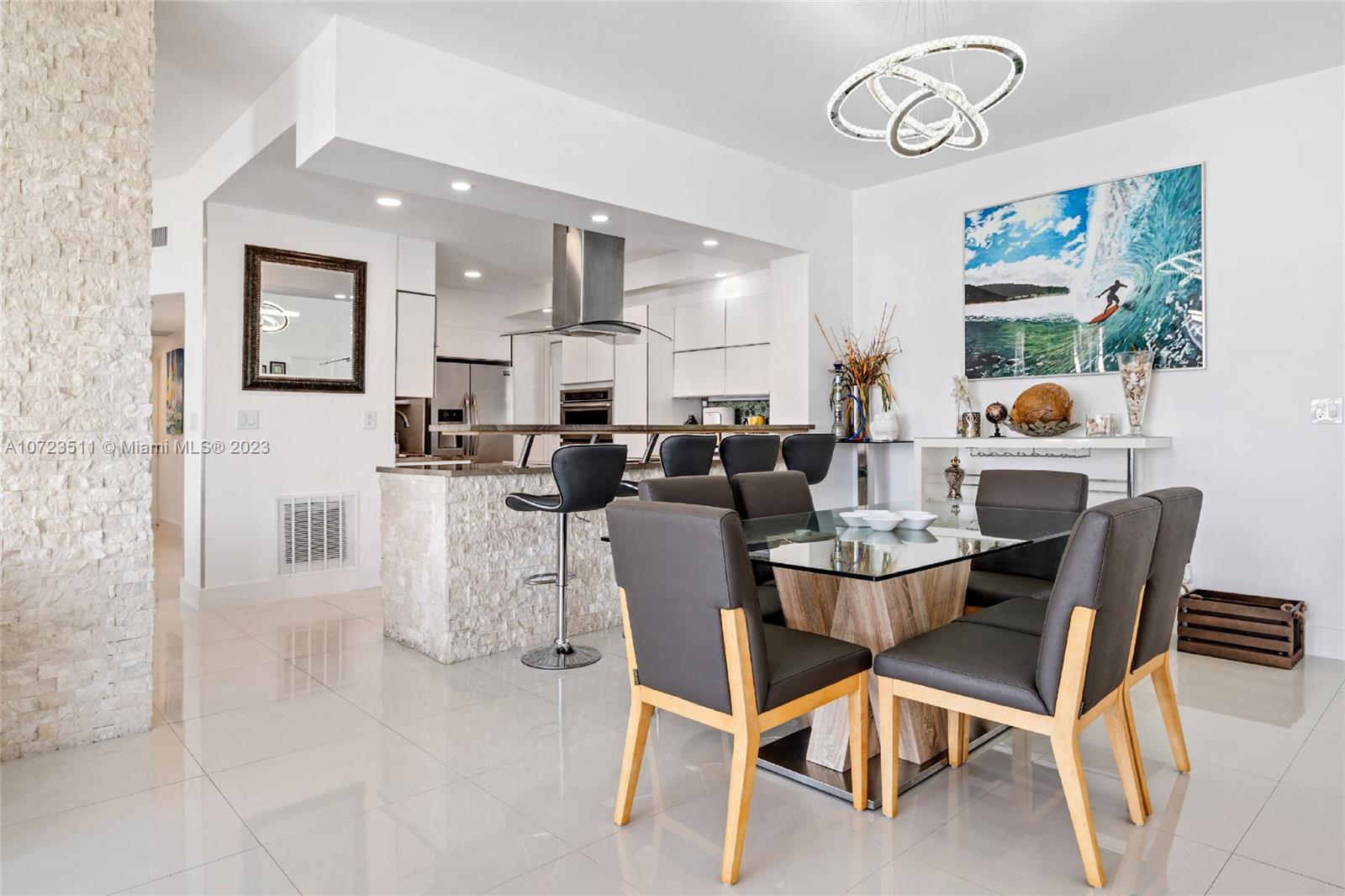 SIAN OCEAN RESIDENCES CON - Residential Lease