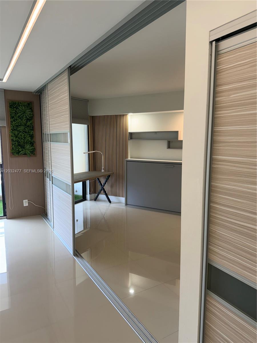 PARC CENTRAL AVENTURA EAS - Residential
