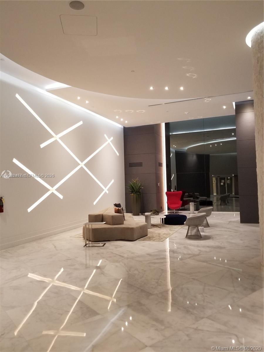 PARC CENTRAL AVENTURA EAS - Residential